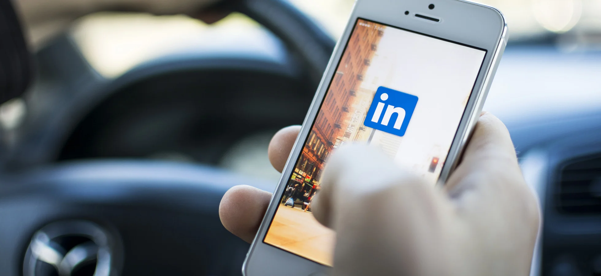 Rent LinkedIn Profile and Boost Your Appointment Booking Rate